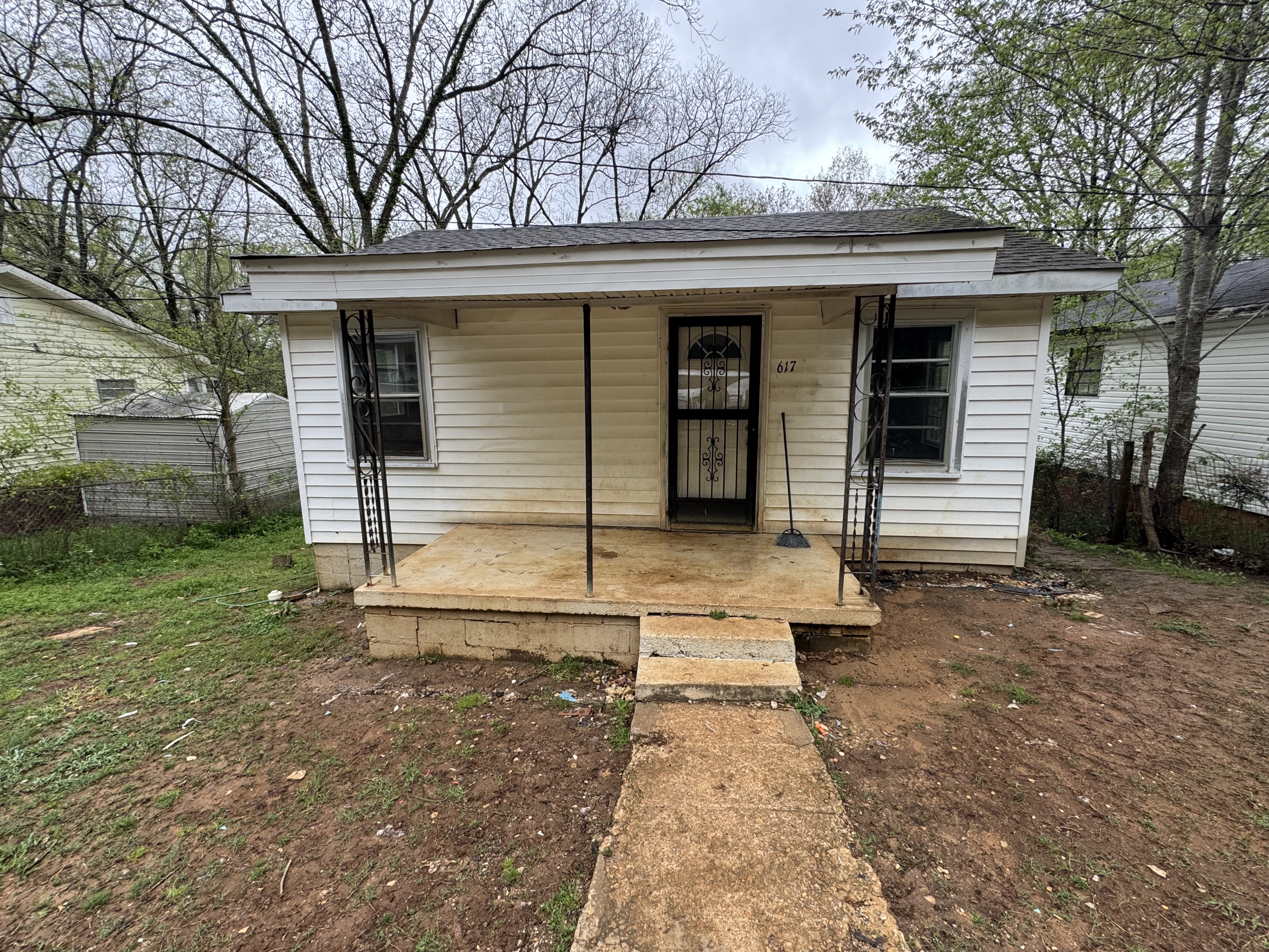 617 Martin Street